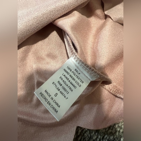 ALTAR'D STATE Faux Suede Top in Pink Size Small - Picture 15 of 15